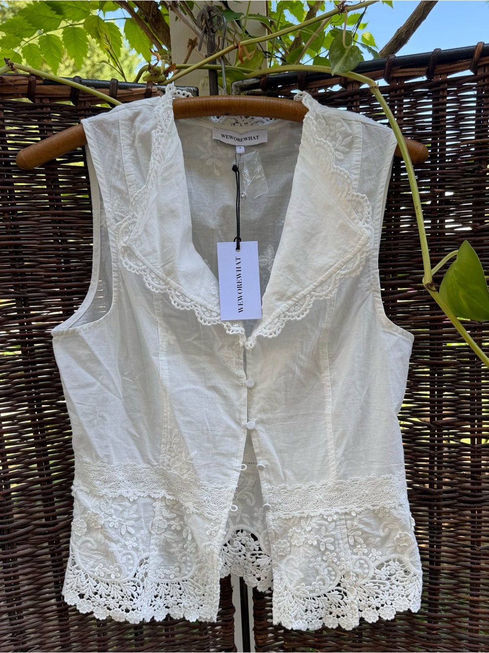 WeWoreWhat Women’s Lace Button Up Top - Size 8